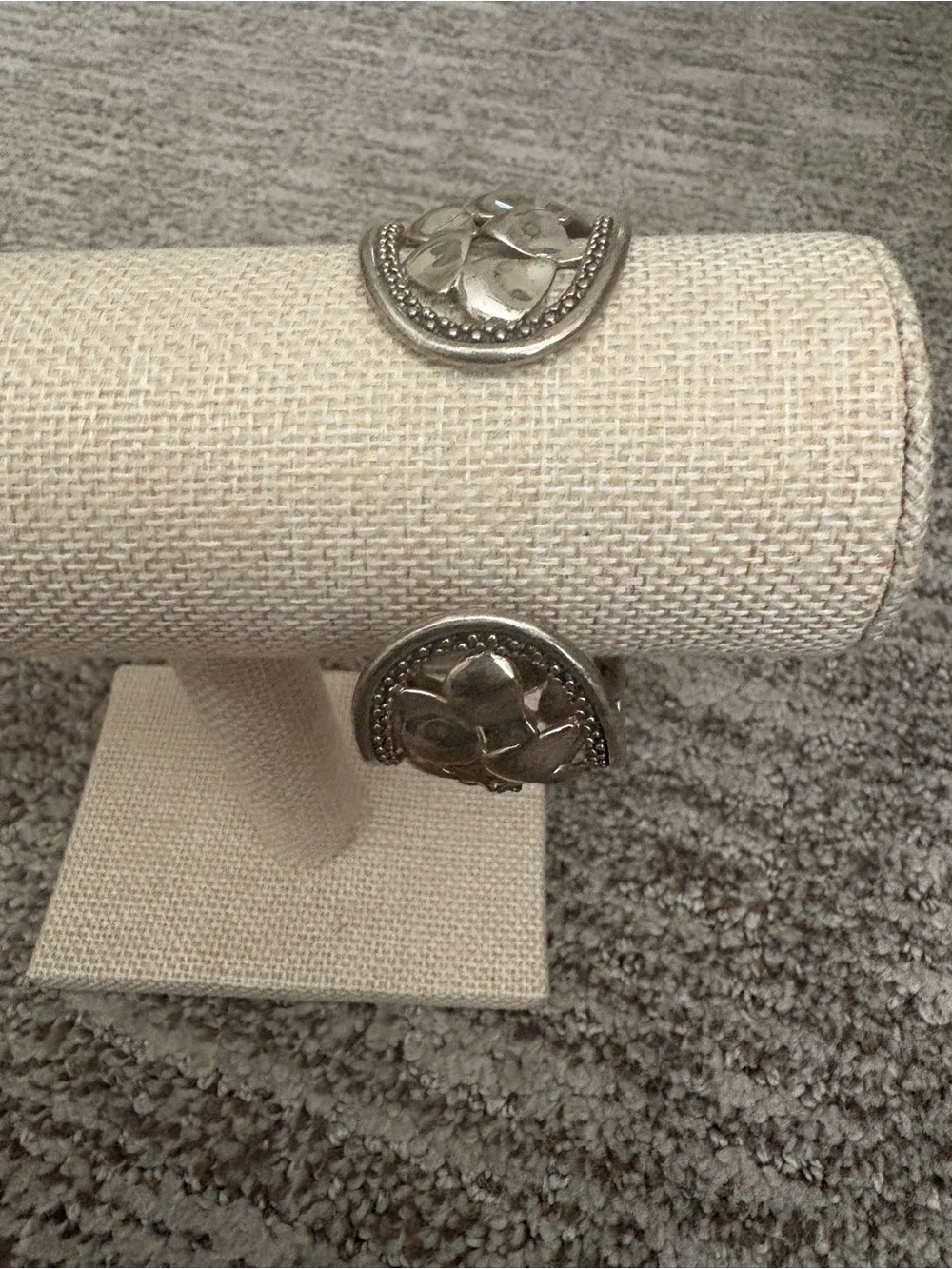 MICHAEL DAWKINS Signed 925 Sterling Silver PETALS Wide Cuff Bracelet - Picture 3 of 5